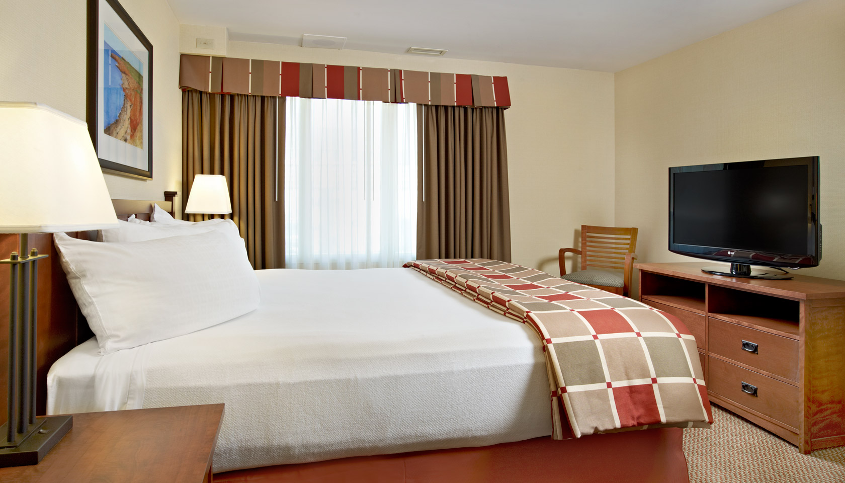 One King Bed - Charlottetown Inn & Conference Centre, PEI